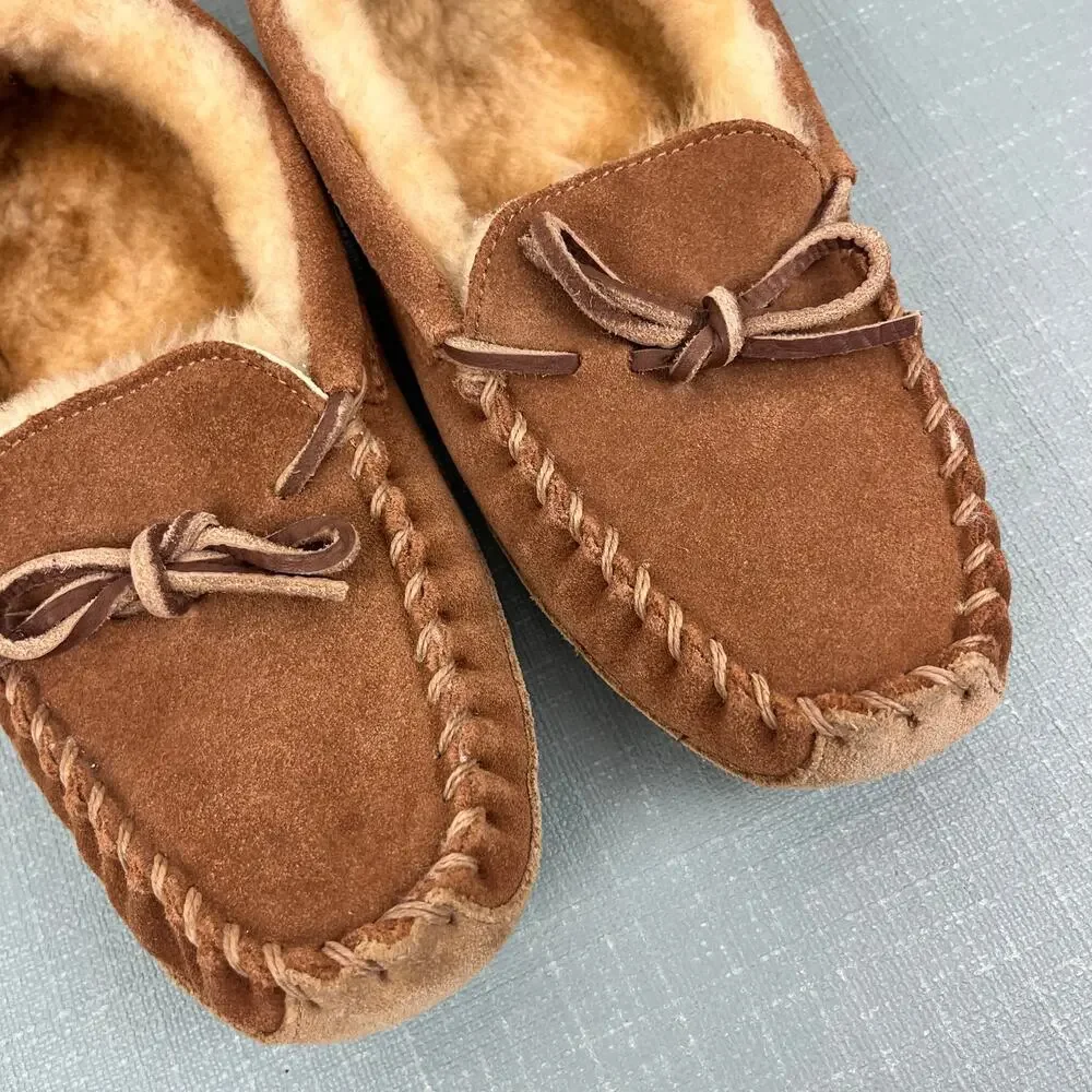 L.L. Bean Kids' Wicked Good Slippers 3 NWOT